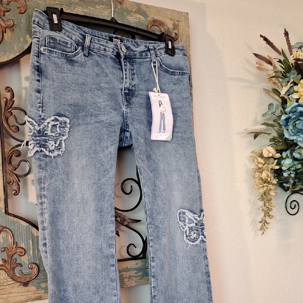 Simple Society Light Blue Butterfly Flared Jeans. NWT Size 13 - Picture 4 of 11
